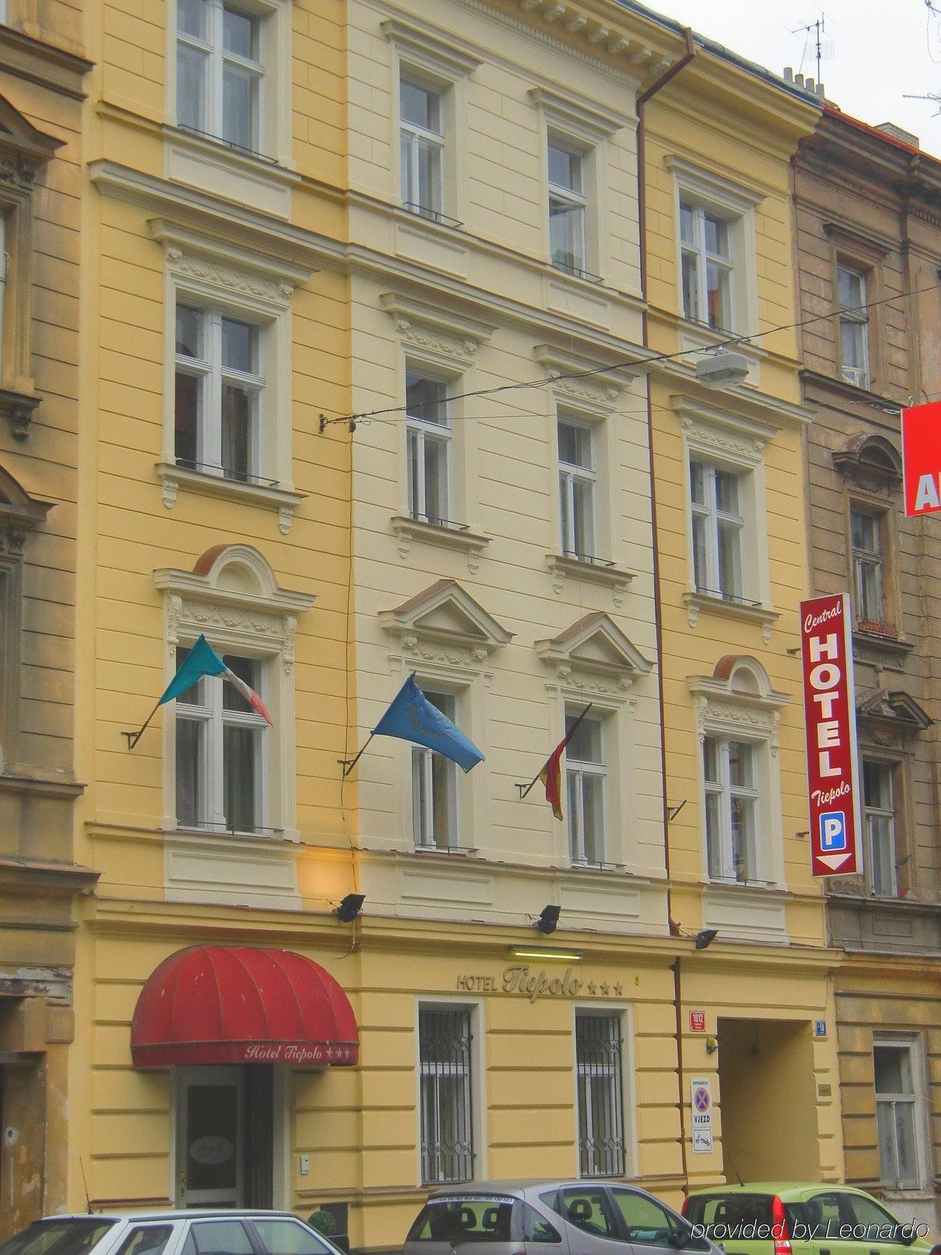 Central Hotel Tiepolo Прага Интериор снимка